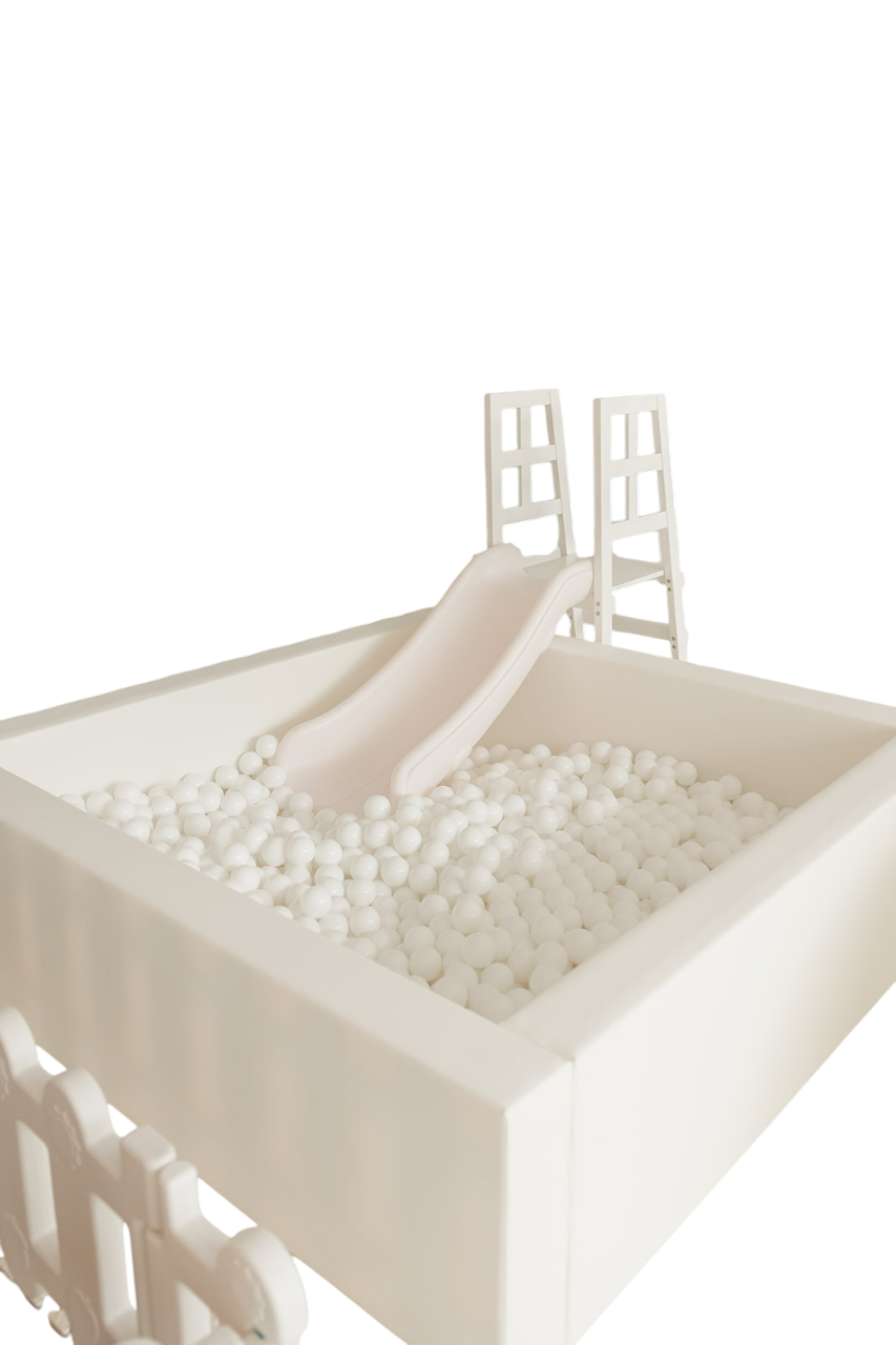 Softplay "Ballenbad" - vierkant incl glijbaan