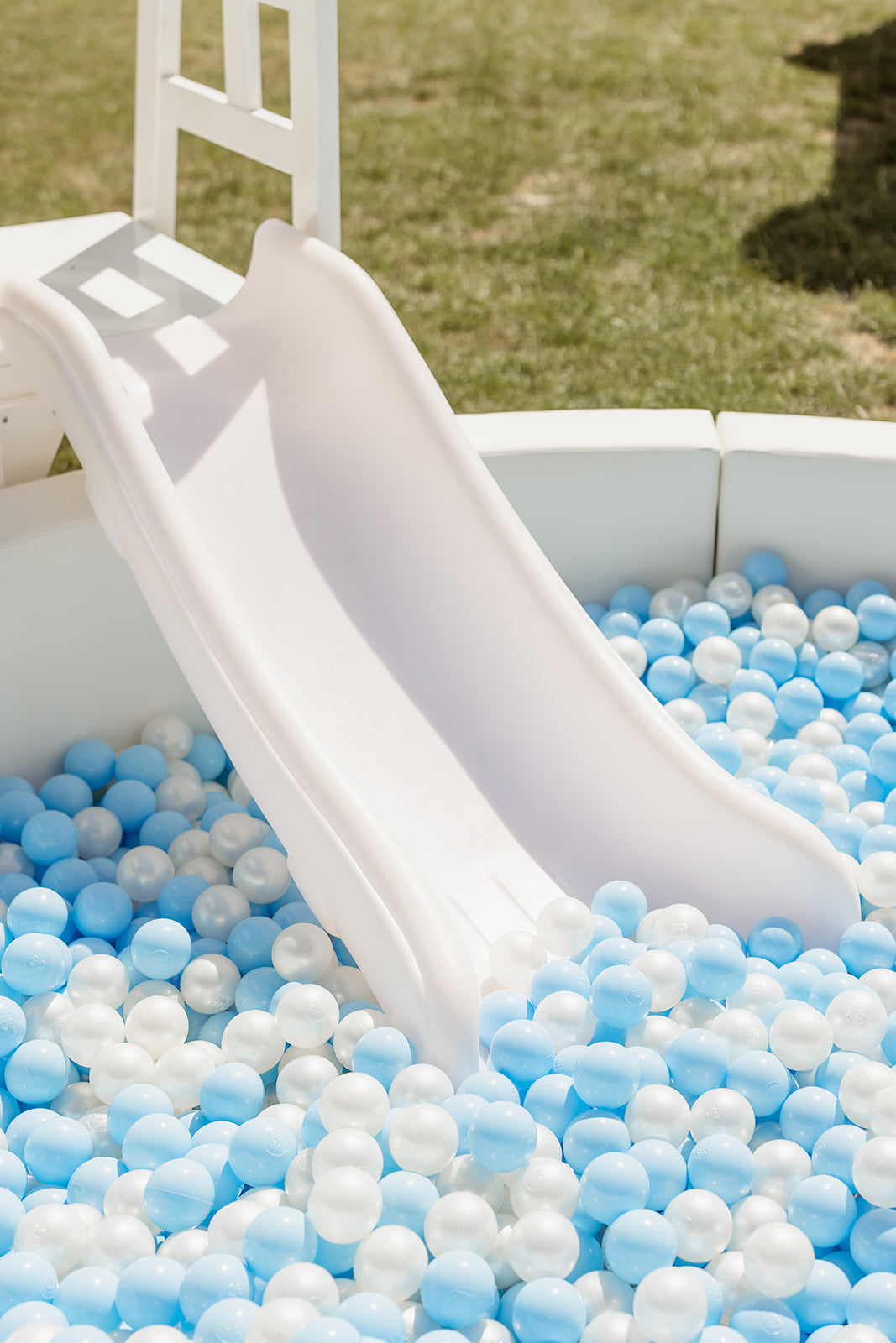 Softplay "Ballenbad" - rond incl glijbaan