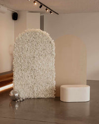 backdrop witte bloemen in combinatie met ander backdrop