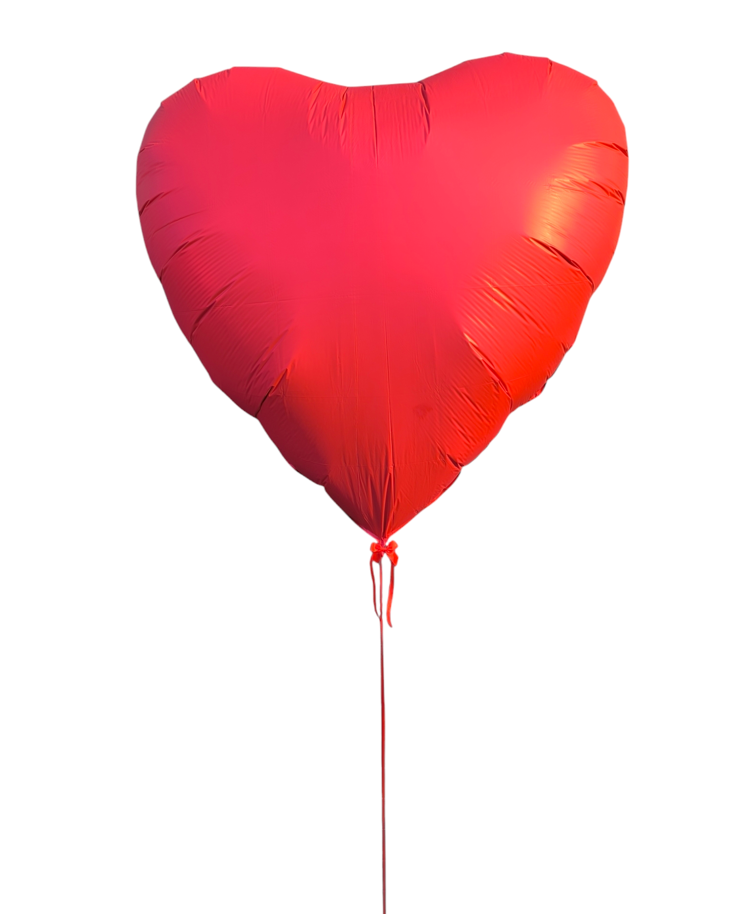 Rood hart folieballon aan touwtje